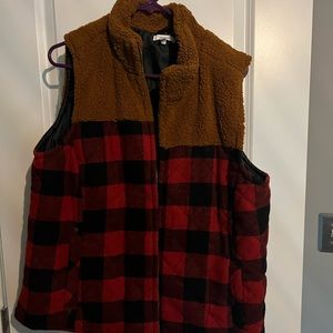 Maurice’s Vest size XXL